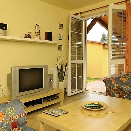 Petr-A Holiday home Frymburk